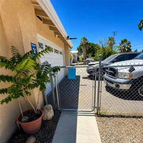 Exterior - 18865 Felton, Hesperia, CA 92345 photo 2 of 9