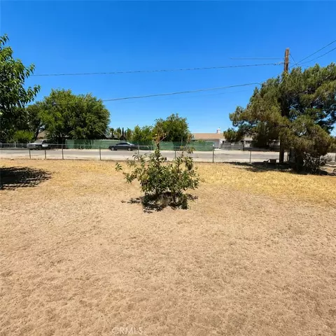 Exterior - 18865 Felton, Hesperia, CA 92345 photo 8 of 9