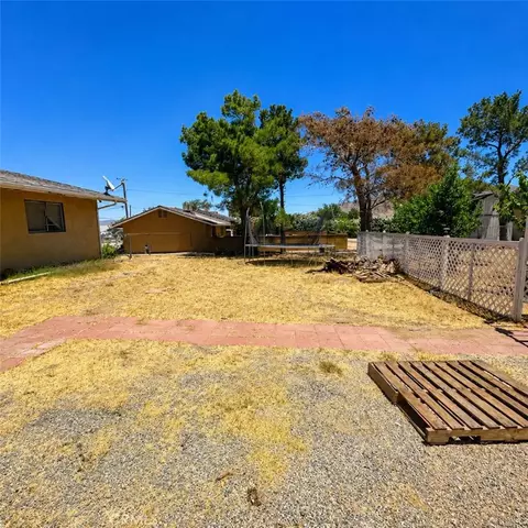 Exterior - 18865 Felton, Hesperia, CA 92345 photo 9 of 9