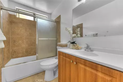 Bath - 20383 Damietta Dr, Diamond Bar, CA 91789 photo 1 of 4