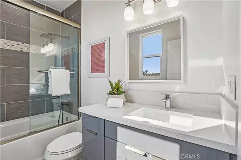 Bath - 677 Castlehill, Walnut, CA 91789 photo 5 of 11