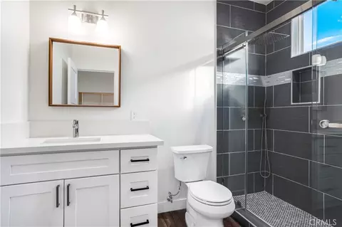 Bath - 673 Castlehill, Walnut, CA 91789 photo 2 of 4