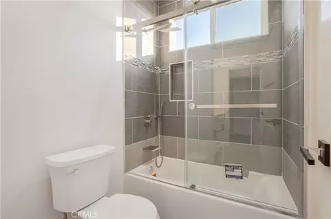 Bath - 673 Castlehill, Walnut, CA 91789 photo 4 of 4