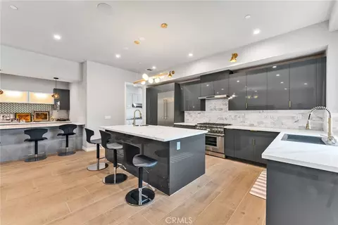 Kitchen - 636 W Lemon, Arcadia, CA 91007 photo 4 of 5
