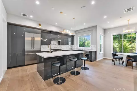 Kitchen - 636 W Lemon, Arcadia, CA 91007 photo 3 of 5