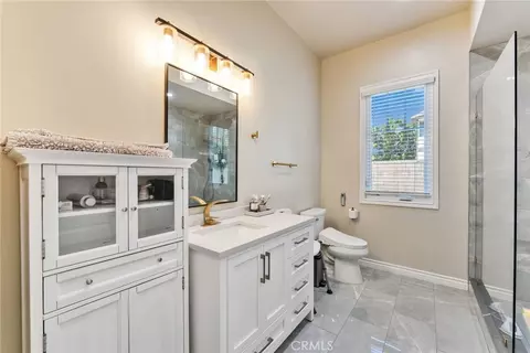 Bath - 636 W Lemon, Arcadia, CA 91007 photo 1 of 5