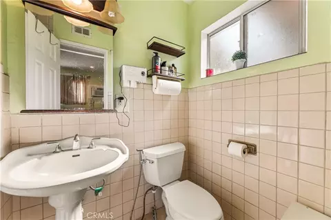 Bath - 513 W 224th, Carson, CA 90745 photo 1 of 5