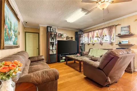 Living - 513 W 224th, Carson, CA 90745 photo 6 of 6