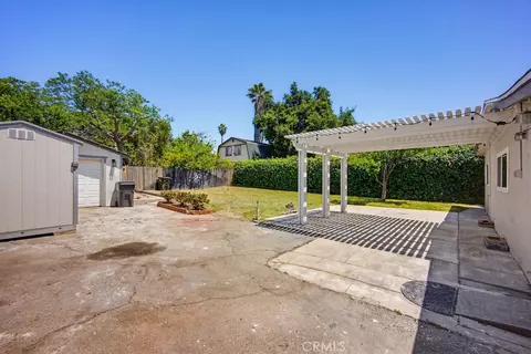 Exterior - 107 S Center St, Redlands, CA 92373 photo 4 of 10