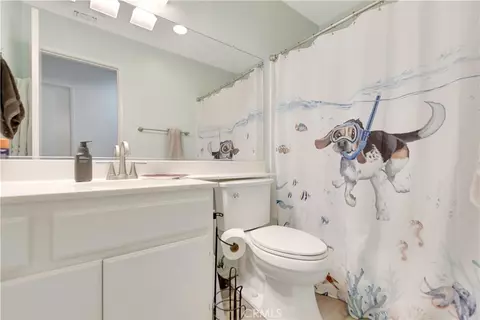 Bath - 965 Hardwick, Beaumont, CA 92223 photo 1 of 3