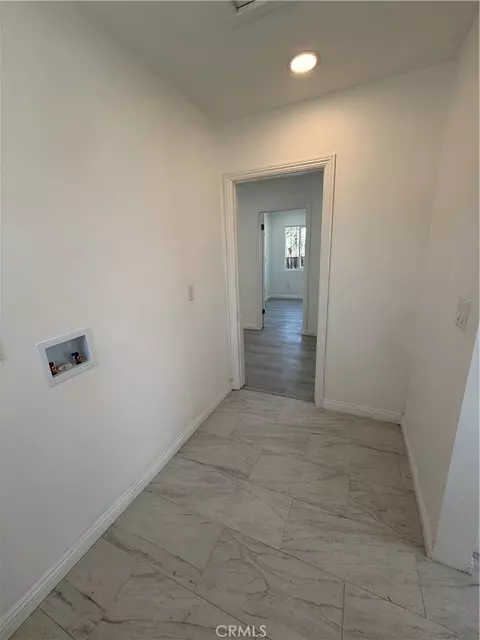 Entry Way - 1415 N N Spg, Compton, CA 90221 photo 2 of 7