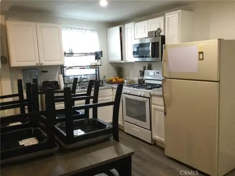 Kitchen - 332 W 11th, Perris, CA 92570 photo 4 of 4