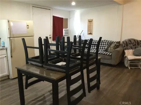 Dining - 332 W 11th, Perris, CA 92570 photo 2 of 2