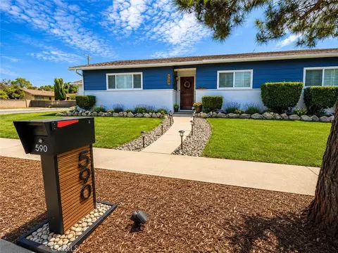Exterior - 590 E Van Koevering, Rialto, CA 92376 photo 1 of 5