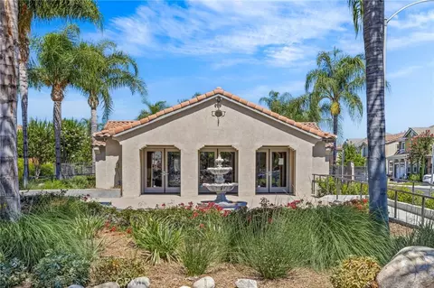 Exterior - 4535 Bianca Way, Riverside, CA 92501 photo 7 of 11