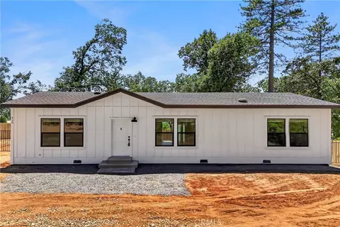 430 Stacy Ln, Paradise, CA 95969