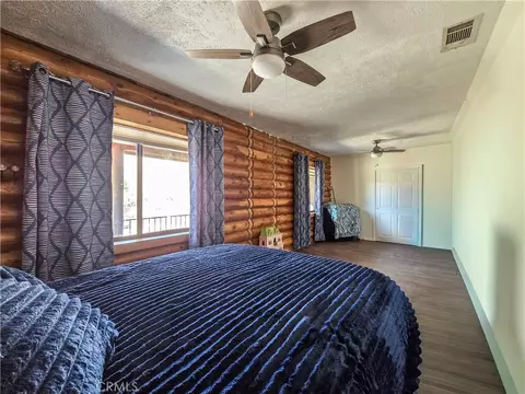Bedroom - 5363 Hess Rd, Phelan, CA 92371 photo 4 of 8