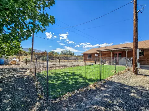 Exterior - 5363 Hess Rd, Phelan, CA 92371 photo 8 of 32