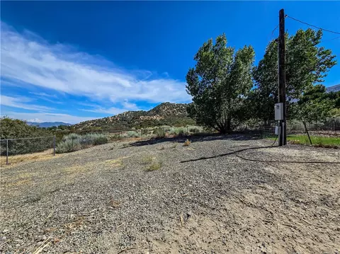 Exterior - 5363 Hess Rd, Phelan, CA 92371 photo 19 of 32
