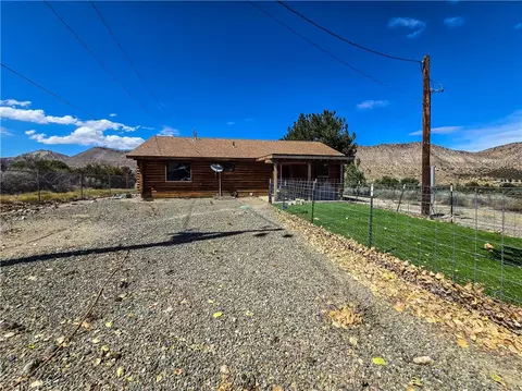 Exterior - 5363 Hess Rd, Phelan, CA 92371 photo 26 of 32