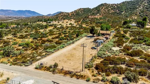 View/Area - 5363 Hess Rd, Phelan, CA 92371 photo 3 of 11