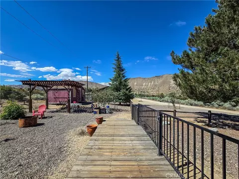 Exterior - 5363 Hess Rd, Phelan, CA 92371 photo 14 of 32