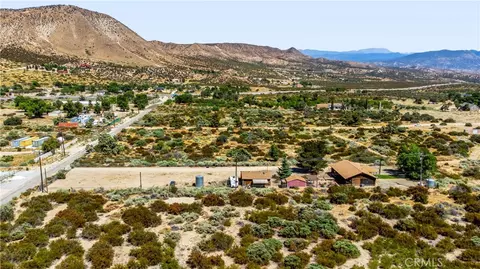View/Area - 5363 Hess Rd, Phelan, CA 92371 photo 4 of 11