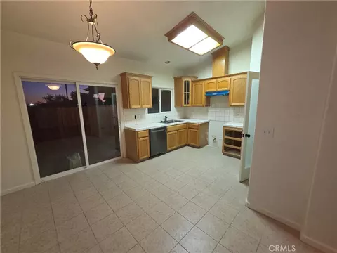 Kitchen - 1511 Ronnie Ct, Merced, CA 95341 photo 1 of 3