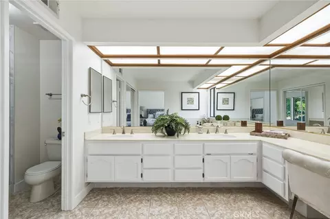 Bath - 1264 S Lemon, Walnut, CA 91789 photo 3 of 6