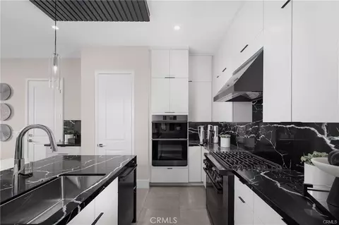 Kitchen - 22081 Manarola, Walnut, CA 91789 photo 1 of 2