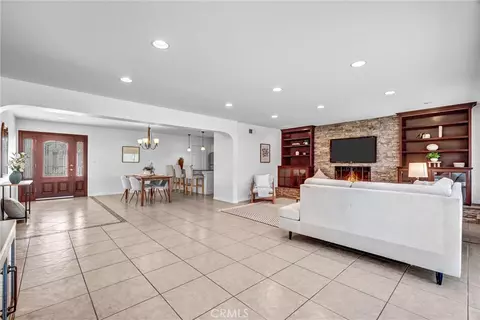 Living - 404 Juniper, Brea, CA 92821 photo 2 of 4