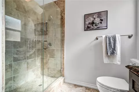 Bath - 404 Juniper, Brea, CA 92821 photo 4 of 4