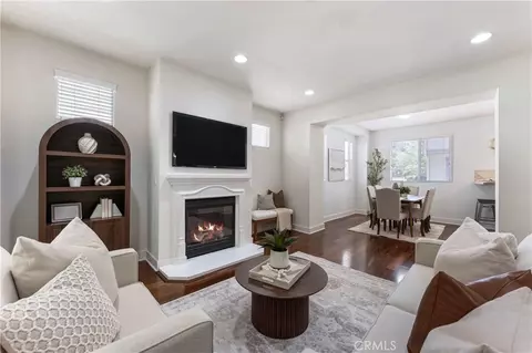 6300 Honolulu, La Crescenta, CA 91214