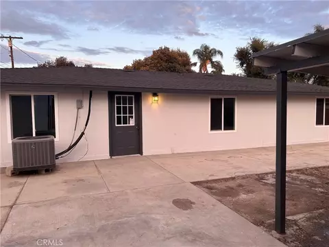 Exterior - 5844 Montgomery St, Riverside, CA 92503 photo 5 of 14