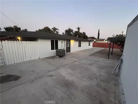 Exterior - 5844 Montgomery St, Riverside, CA 92503 photo 6 of 14