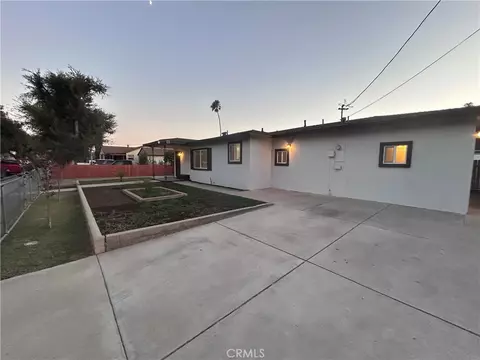 Exterior - 5844 Montgomery St, Riverside, CA 92503 photo 3 of 14