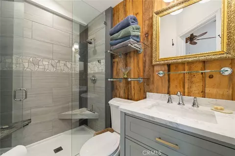 Bath - 54720 Pine Crst, Idyllwild, CA 92549 photo 1 of 2