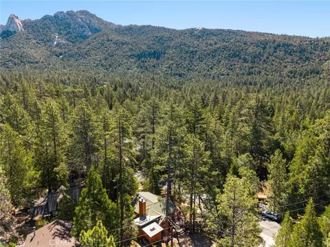 View/Area - 54720 Pine Crst, Idyllwild, CA 92549 photo 2 of 5