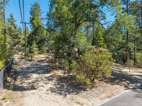 Exterior - 54720 Pine Crst, Idyllwild, CA 92549 photo 2 of 9