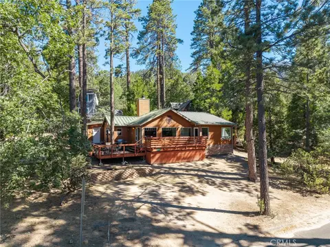Exterior - 54720 Pine Crst, Idyllwild, CA 92549 photo 1 of 9