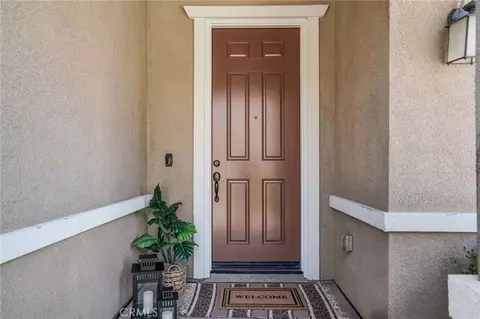 Entry Way - 20765 Barn Rd, Riverside, CA 92507 photo 2 of 9