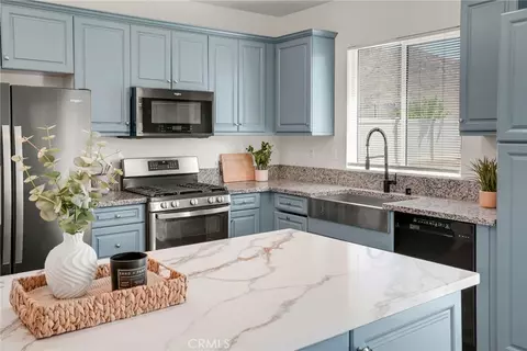 Kitchen - 20765 Barn Rd, Riverside, CA 92507 photo 3 of 5