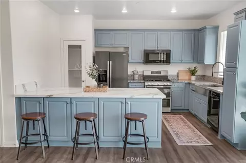 Kitchen - 20765 Barn Rd, Riverside, CA 92507 photo 1 of 7