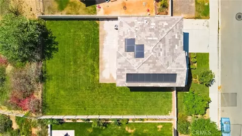View/Area - 20765 Barn Rd, Riverside, CA 92507 photo 2 of 5