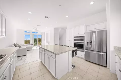 Kitchen - 104 Keeper, Irvine, CA 92618 photo 2 of 4