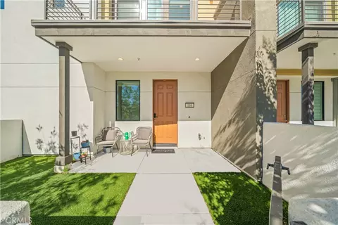 Exterior - 104 Keeper, Irvine, CA 92618 photo 2 of 8