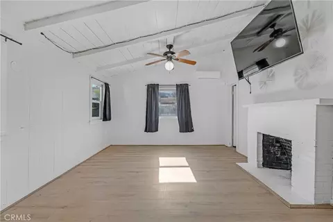 Living - 415 N Santa Fe, Hemet, CA 92543 photo 1 of 4