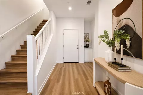 Entry Way - 122 Schick, Irvine, CA 92614 photo 5 of 7