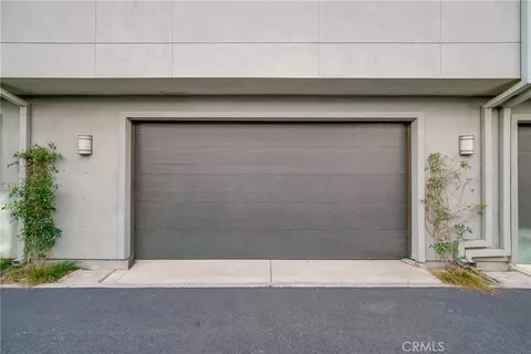 Exterior - 122 Schick, Irvine, CA 92614 photo 8 of 12