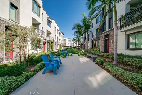 Exterior - 122 Schick, Irvine, CA 92614 photo 10 of 12